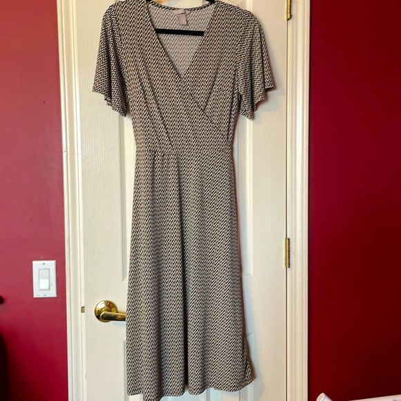 H&M | Dresses | Hm Black And Cream Faux Wrap Dress | Poshmark